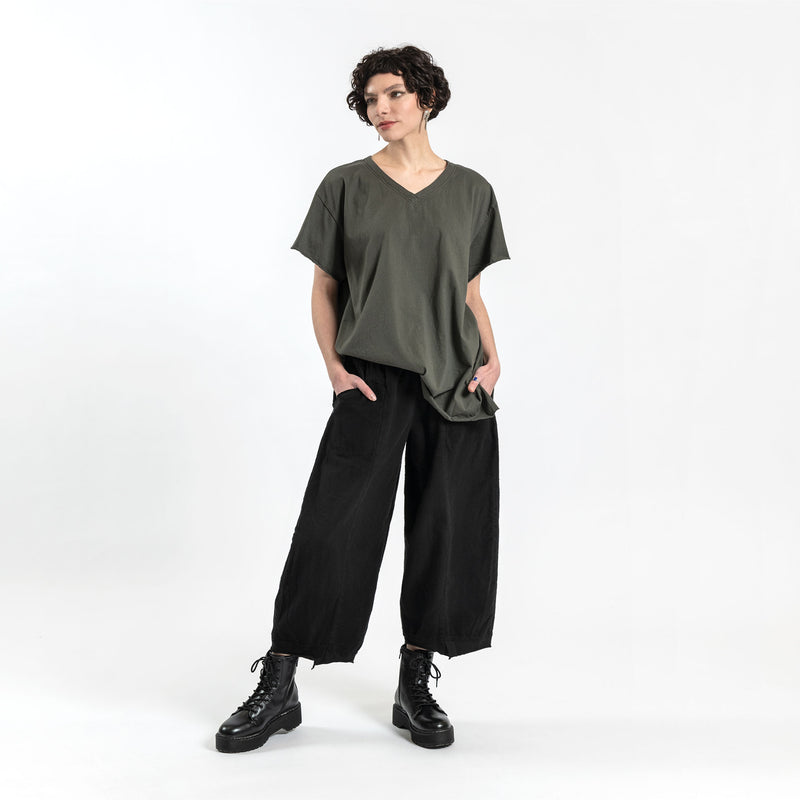 Leo V-Neck Tee