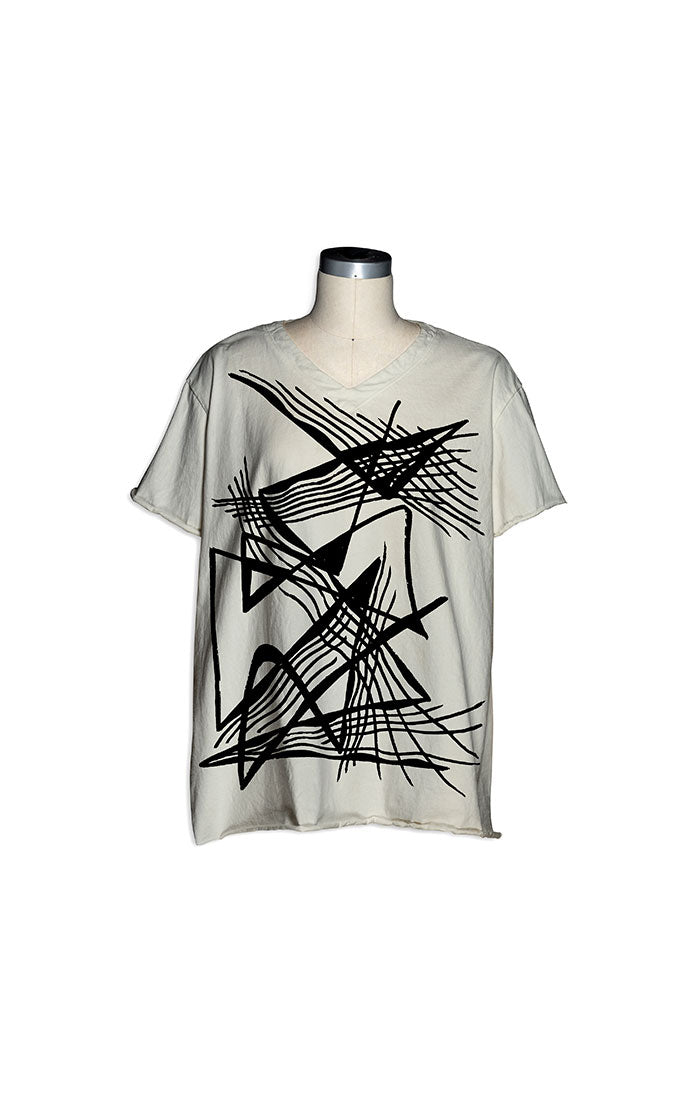 Leo V-Neck Tee